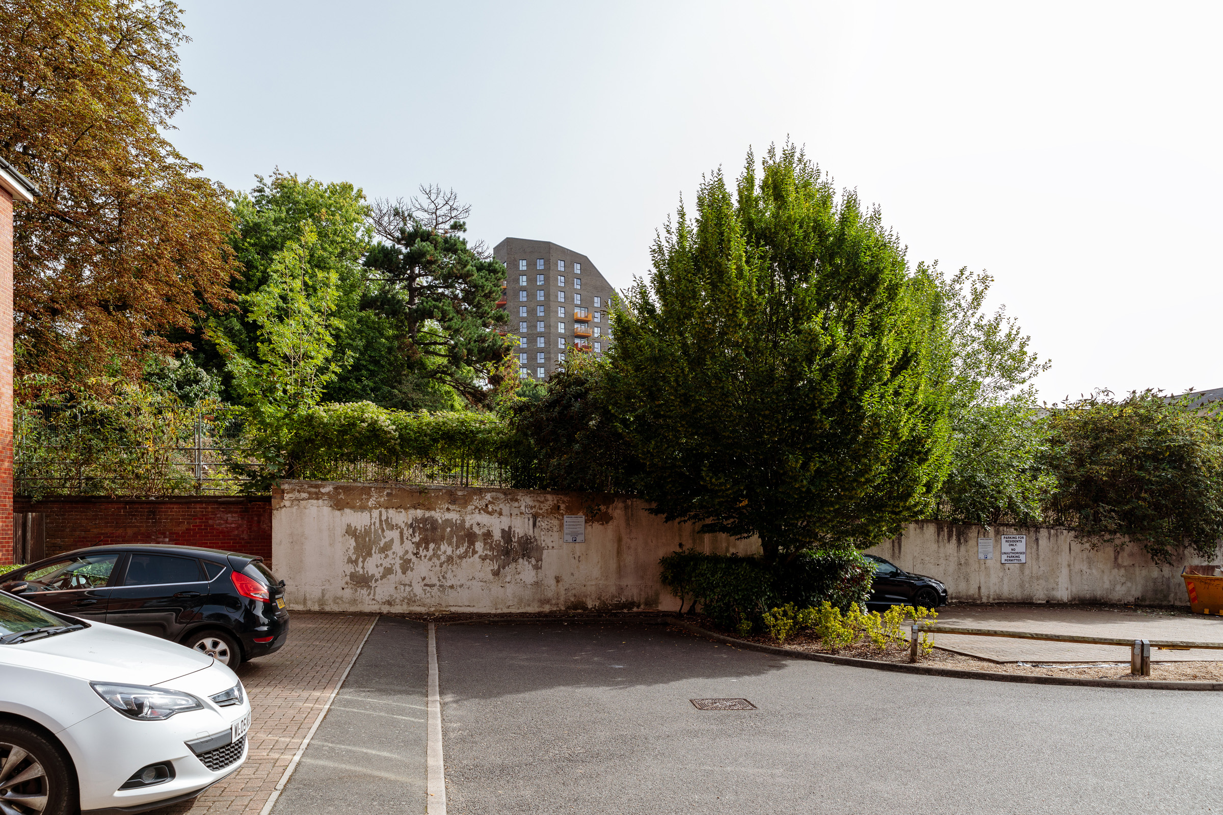 Springfield Place, Position 11 (Existing)
