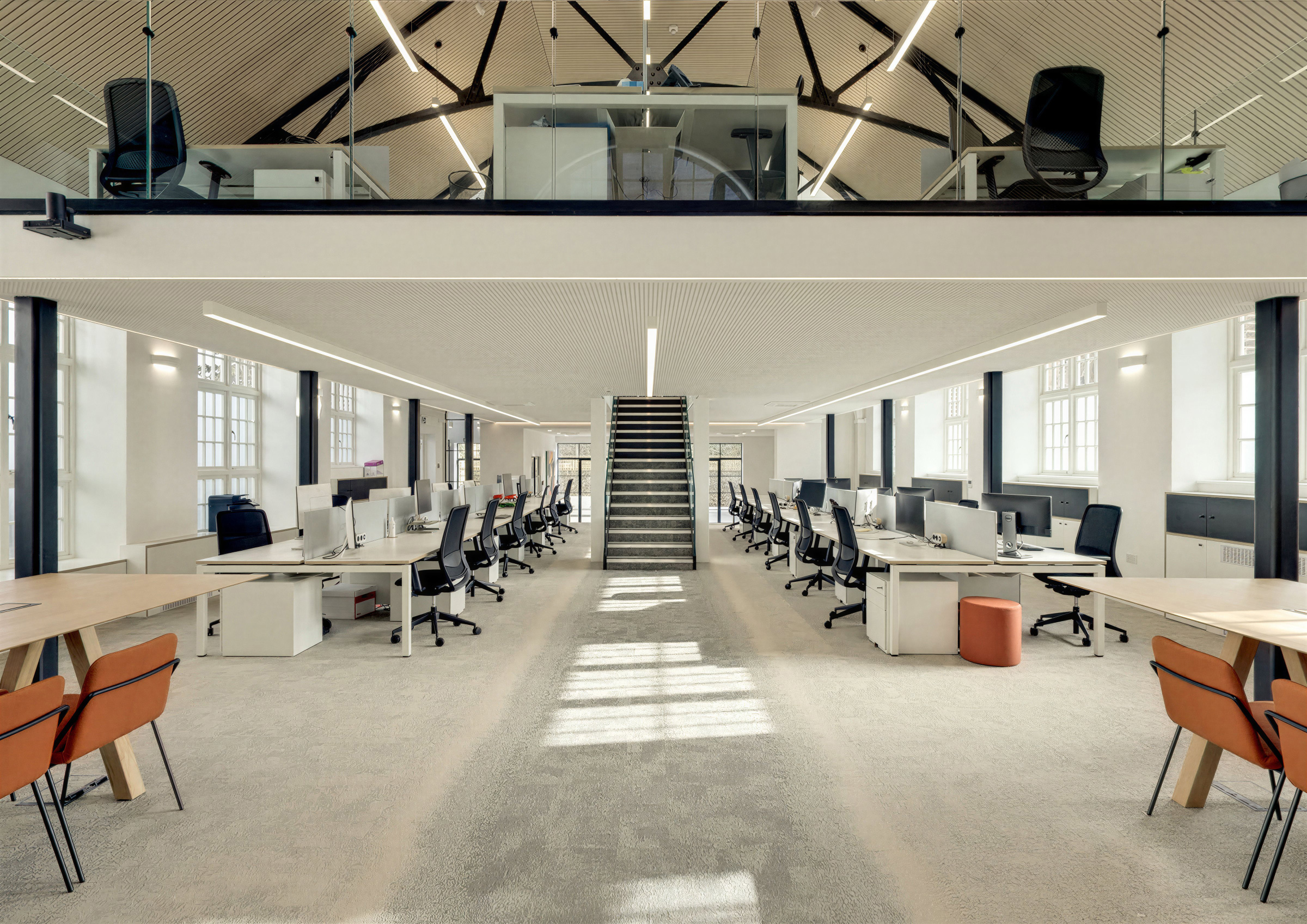 10 Church Grove, Arrival